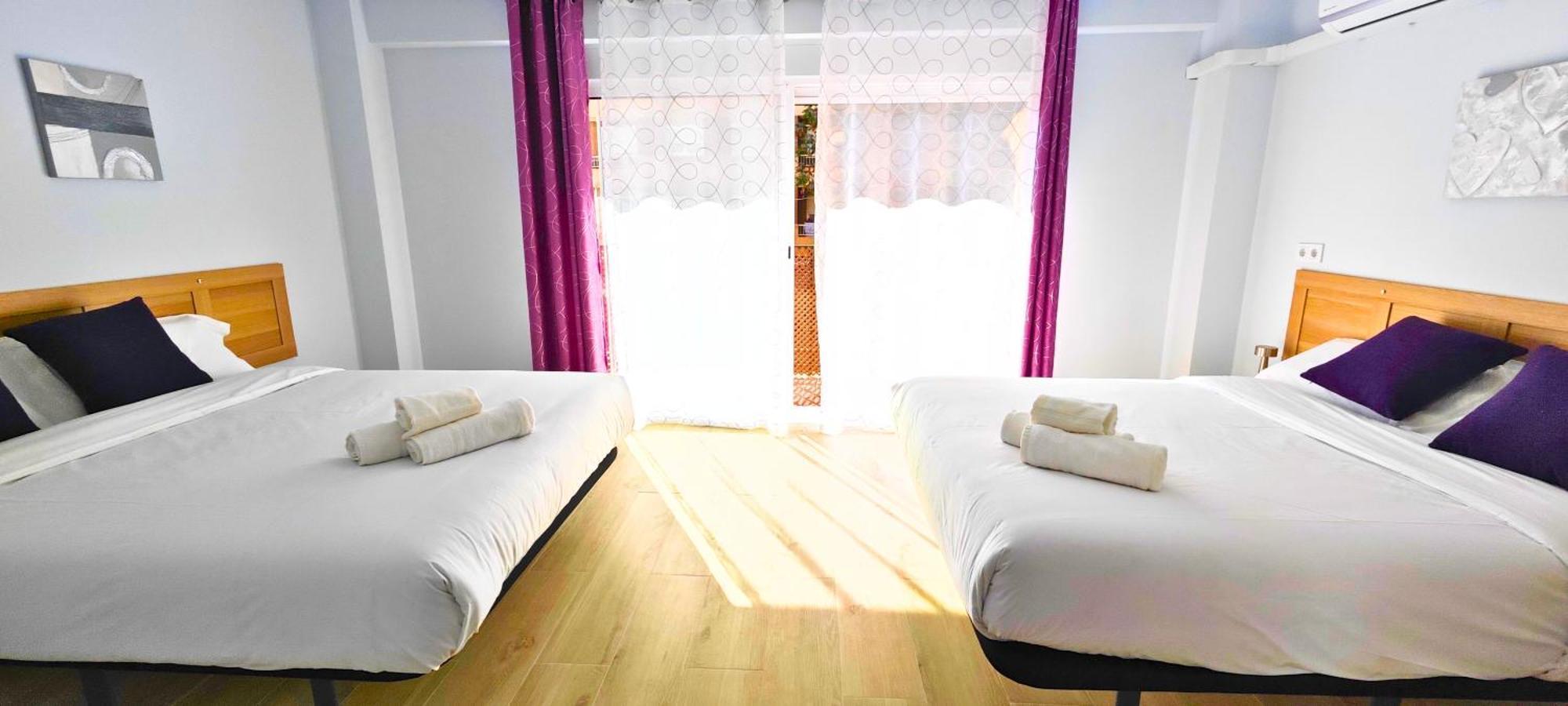 Ynfinity Aparthotel Валенсия Екстериор снимка