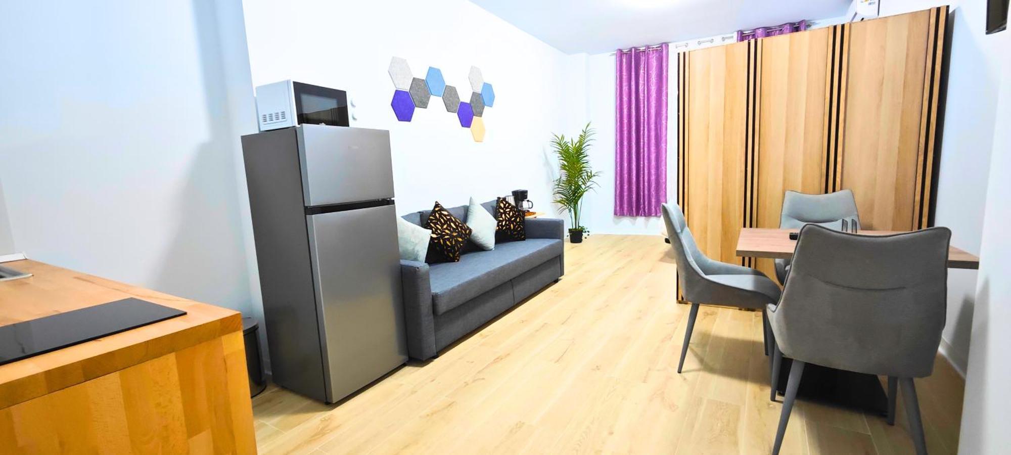 Ynfinity Aparthotel Валенсия Екстериор снимка